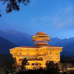 Hotel Rs Sarovar Portico à Pālampur Exterior photo