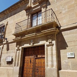 Hotel Casa Palacio Conde De Garcinarro à Huete Exterior photo