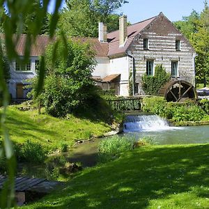 Hotel Moulin De Mombreux à Lumbres Exterior photo