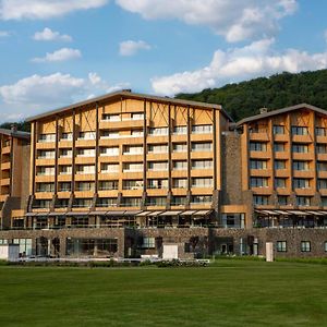 Hotel Chenot Palace Qabala Exterior photo