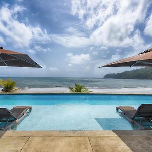 Hotel Pagua Bay House - Oceanfront Cabana'S à Marigot Exterior photo