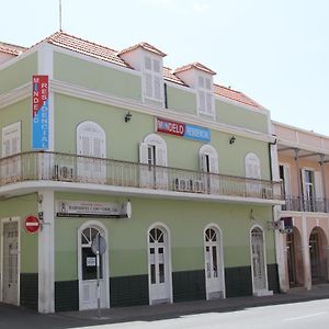 Bed and breakfast Mindelo Residencial Exterior photo