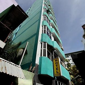 Luckyhiya Hotel Malé Exterior photo