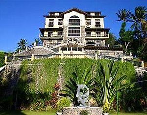 Hotel The Manor At Puerto Galera Exterior photo