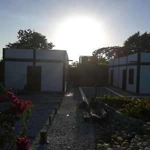 Bed and Breakfast Eco House Neguanje Tayrona à Bonda Exterior photo