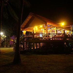 Hotel The Boathouse à Ban Dondét Exterior photo