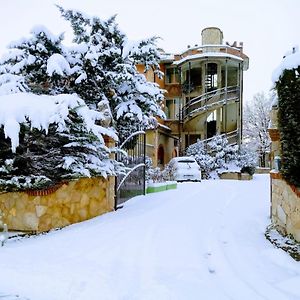 Aparthotel Parco Sogni D'Oro à Montella Exterior photo