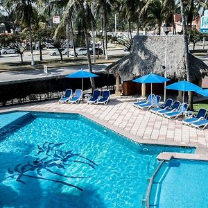 Hotel Jaragua Boca del Río Exterior photo