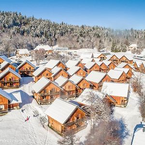 Madame Vacances Les Chalets du Berger Premium*** La Féclaz Exterior photo