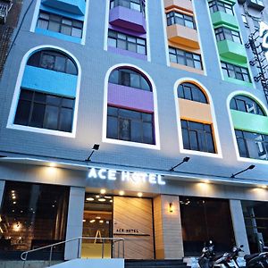 Hotel 蓮園旅舘-桃園店 à Taoyuan Exterior photo