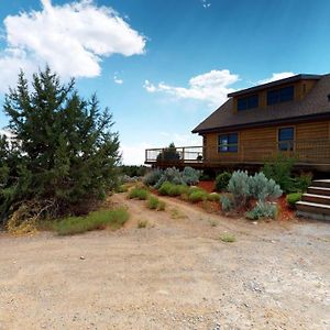 Villa Wrap Around Deck, Mustang Mesa Cabin à Blanding Exterior photo
