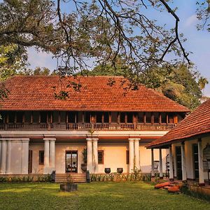 Hotel Chittoor Kottaram Royal Mansion-A Cgh Earth Saha Experience à Kochi Exterior photo