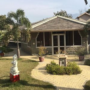 Prithvi Farm Cottage And Villa Pinjaur Exterior photo