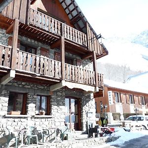 Hotel Le Relais des Ecrins à Saint-Christophe-en-Oisans Exterior photo