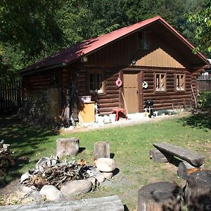 Villa Srub Pod Tresnemi - Cherry Trees Cabin à Vrchlabí Exterior photo