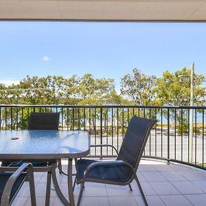 Appartement Top Floor At Coral Breeze à Maroochydore Exterior photo