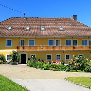 Hotel Ferienhof Am Landsberg à Obergrünburg Exterior photo