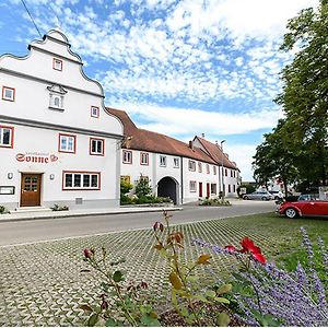 Hotel Landgasthof Zur Sonne à Funfstetten Exterior photo