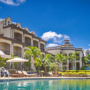 Sunset Reef Resort & Spa Pointe-aux-Piments Exterior photo