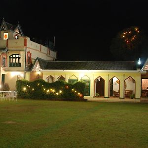 Hotel Welcomheritage Judges Court à Kangra Exterior photo