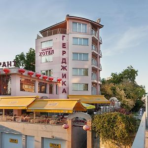 Family Hotel Gerdjika Plovdiv Exterior photo