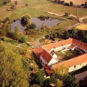 Hotel La Ferme des Moulineaux à Bailly  Exterior photo