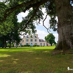 Bed and Breakfast Château Du Pin - Les Collectionneurs à Iffendic Exterior photo