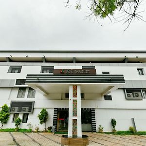 Hotel Oyo 1890 A J Park à Alappuzha Exterior photo