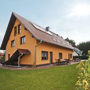 Hotel Am Waldrand Spreewald à Burg  Exterior photo