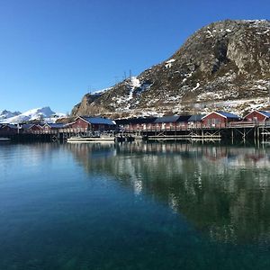 Villa Lofoten Havfiske à Leknes Exterior photo