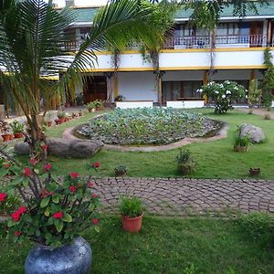 Nalla Eco Beach Resort Pondichéry Exterior photo