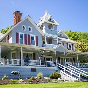 Bed and Breakfast Hudson Manor Bed & Breakfast à Watkins Glen Exterior photo