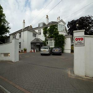 Fines Bayliwick Hotel Bracknell Exterior photo