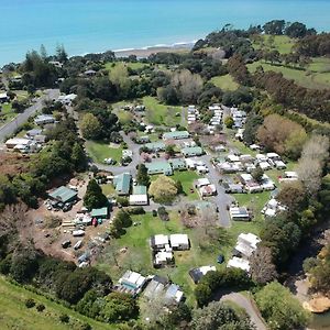 Hotel Orere Point Top 10 Holiday Park à Auckland Exterior photo