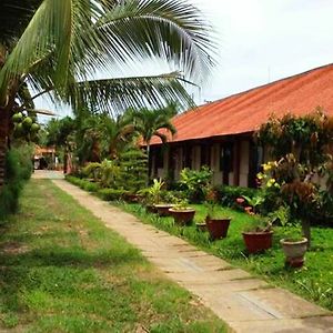 Guest House Sedec Mũi Né Exterior photo