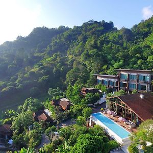 Hotel Chantra Khiri Chalet Chiang Mai à Ban Pong  Exterior photo