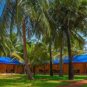 Hotel Trinco Relax Hut à Trincomalee Exterior photo