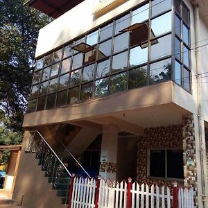 Relax Inn Matheran Exterior photo