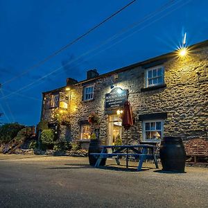 Hotel Bolton Arms Downholme à Richmond  Exterior photo