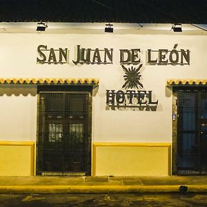 Hotel San Juan De León Exterior photo