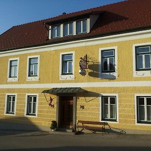 Hôtel Gasthof Christine Enne à Albrechtsberg an der Grossen Krems Exterior photo