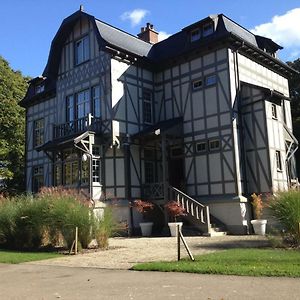 Bed and Breakfast Domaine des Bruyères à Sains-en-Amiénois Exterior photo