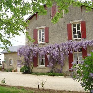 Hotel Les Vieilles Vignes à Thorigne Exterior photo