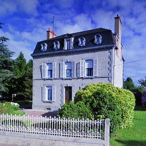 Bed and Breakfast La Datiniere à Parigny  Exterior photo