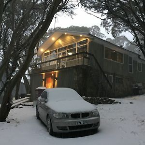 Amber Lodge Mt Buller - Hostel Mount Buller Exterior photo