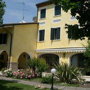 Bed and Breakfast Ca l'oasi à San Donà di Piave Exterior photo