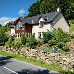 Bed and Breakfast Benvrackie à Pitlochry Exterior photo