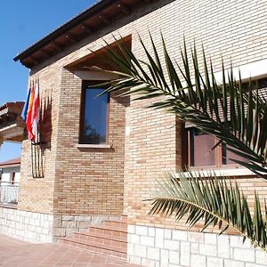 Maison d'hôtes Casa Rural Mirando A Gredos à Cadalso de los Vidrios Exterior photo