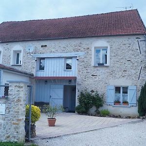 Appartement Famille SABLJAK à Marles-en-Brie Exterior photo