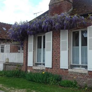 Villa les glycines à Cressonsacq Exterior photo